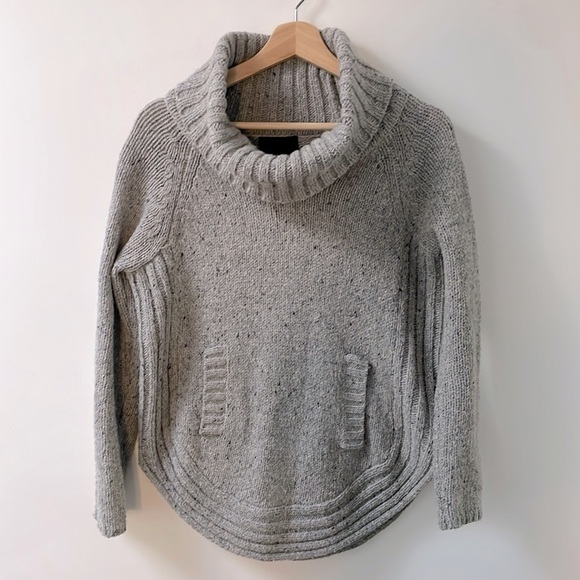 Cynthia Rowley funnel turtle neck gray wool knit sweater kangaroo pocket size M - Picture 1 of 8